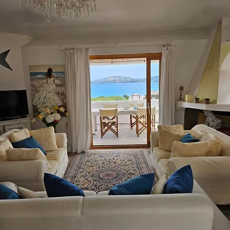 Vacanze La Conia Канниджионе