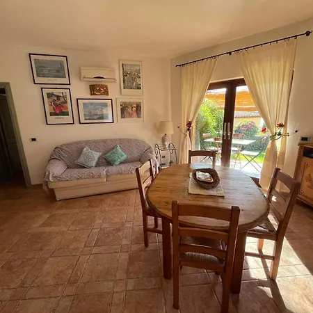 Vacanze La Conia Casa de Férias